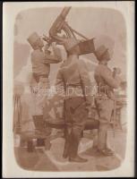 cca 1914-1918 Katonai fotó, légvédelmi géppuskás osztag, 12x9 cm/ anti-aircraft machine-gun detail.