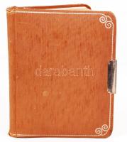 1914-1919 Vilma emlékkönyve, 30 bejegyzéssel, aláírással, 16x12 cm, vászon kötés, zárral.