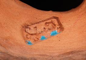 Szécsi Jolán: Madonna matyó népviseletben. Festett mázas kerámia, jelzett, hibátlan, m:33 cm