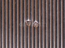 Ezüst (Ag) virágmintás púdertartó, bruttó: 74,7 gr