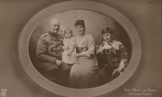 Prince Alfons of Bavaria with his family (EK)