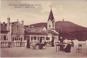 Budapest Manréza lelkigyakorlatos ház terasza