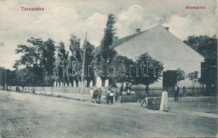 Tarnaméra, községháza