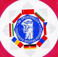 Lengyel hadsereg sportolóinak porcelán dísztányéra, jelzett, d: 19 cm