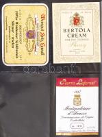 17 db vegyes italos címke / drink labels