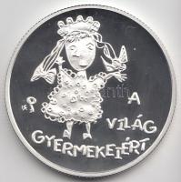 1998. 2000Ft Ag "UNICEF - A világ gyermekeiért" T:PP Eredeti tokban, tanúsítvánnyal!
Adamo...