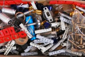 Csavarok, tiplik, Weller páka hegyek, elektromos alktrészek