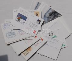 100db Alkalmi díjjegyes levelezőlapok közte vegyes bérmentesítéssel