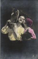 9 db régi ló motívumú képeslap / 9 old motive cards, horse, couple