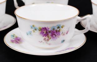 4 db virágmintás teás csésze Hüttl Budapest jelzéssel, és a hozzájuk tartozó 4 tányér, egyik csésze ...