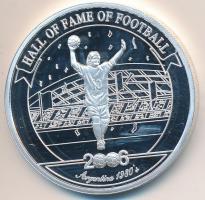 Uganda 2006. 2000Sh Ag "A labdarúgás halhatatlanjainak csarnoka - Argentína 1980-as évek / Mara...