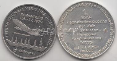 NSZK / Hamburg 1979. "Nemzetközi Közlekedési Kiállítás - Lufthansa + Lebegő mágnesvasút" fém emlékérmek (2x) T:2 GFR / hamburg 1979. "nternational Transportation Exhibition - Lufthansa + Maglev" metal medals (2x) C:XF