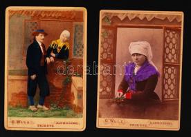 cca 1880-1890 G. Wulz: Triest-i népviseletek, régi, keményhátú, kézzel színezett fényképek, 2 db, 16x11 cm.