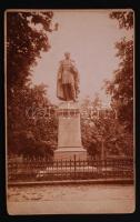 cca 1890-1900 Balatonfüred, Kisfaludy Sándor szobor, régi keményhátú fénykép, 16x10 cm.