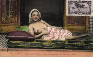 Fatma dans son intérieur / Morocco, ethnic nude, folklore