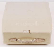 Hermes IGV 3000 írógép, eredeti tokjában, jó állapotban, 35×32 cm