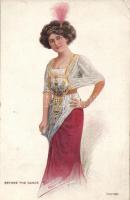 4 db régi művészlap / 4 art postcards, pinx. Cecil W. Quinnell, F. Earl Christy, Curt Völker