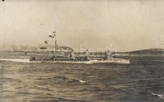 Unidentified battleship, photo