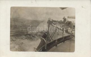 SMS Radetzky, mariners, cannon, photo