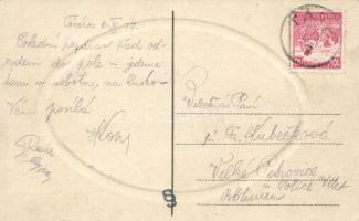 Tata-Tóváros, vasútállomás