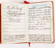 1940 Zsebnaptár bőr tokban, kitöltve, benne ünnepekkel, nemzetközi útjelzésekkel, illetéktáblázattal