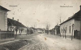 Jászapáti, Jászberényi utca