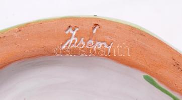 Izsépy kerámia: Alvó vadász kisfiú, kézzel festett, mázas kerámia, jelzett, hibátlan, m: 16 cm, h:14...