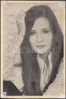 Koncz Zsuzsa dedikált fotója, 10x15 cm.