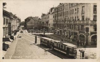 Temesvár, F. Müller üzlete / shops, tram