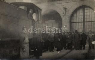 Budapest VII. Keleti Pályaudvar, mozdony, photo (EK)