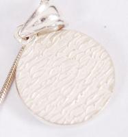 Ezüst függő mérleg-jegy díszítéssel ezüst láncon, jelzett /
Silver pendant, 7,3 gr