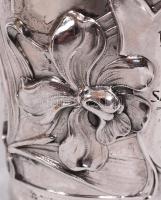 1901 Szecessziós ezüst (Ag.) keresztelő pohár,  belül aranyozott, jelzett , mesterjeggyel, gravírozo...