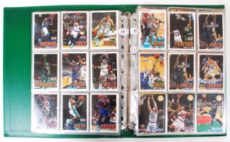 kb 350 darabos, szépen rendezett kosárlabda kártya gyűjtemény két berakóban, komplett sorozatokkal / basketball card collection