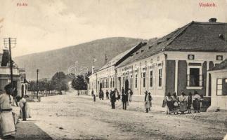 Vaskoh Fő tér / main square, folklore (small tear)