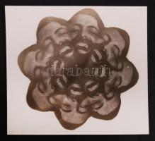 1910-1920 Kerny István (1879-1963): Önarckép. Vintage fotómontázs, hátoldalán szerzői pecséttel, mellékelve egy korabeli cikk fénymásolata /  István Kerny (1879-1963): Self-portrait. Photo montage, with author's stamp on back, 9x8cm