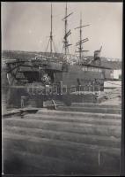 cca 1925 Fiume Magyar királyi állami úszódokk fotója / cca 1925 Fiume Hungarian Royal Docks 12x16 cm