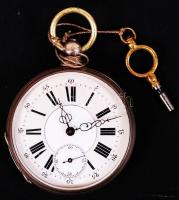 cca 1880 Francia, kulcsos ezüst zsebóra kulccsal. Működik. / cca 1880 French silver pocket watch with winding key. works well