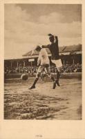 1913 Svéd-magyar válogatott, Bodnár faultolja a svéd kapust / Swedish-Hungarian football match