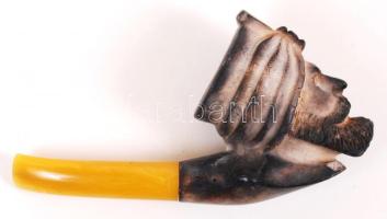 Turbános férfifejet ábrázoló faragott pipa, 14x7 cm.