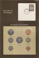 Guernsey 1979-82. 1p - 1Ł 7klf db, forgalmi szett felbélyegzett kartonlapon T:1 Guernsey 1979-82. 1 penny - 1 Pound 7 different, coin set on cardboard with stamp C:UNC