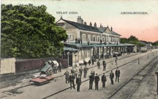 Velky Osek railway station