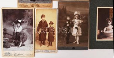 cca 1900-1920 Régi, keményhátú gyermekfotók különféle műtermekből, 9 db, 2 képen kisebb hiba, 14x7 é...