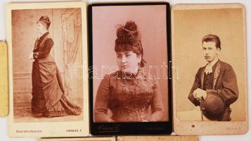 cca 1860-1880 Veress Ferenc kolozsvári fényképész felvételei, 5 db műtermi fotó és egy koronázásról ...
