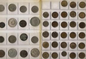 Hagyaték tétel 5 albumban + 1 dobozban 406db régi és új, egész világ, sok jobbal, rengeteg osztrák (...