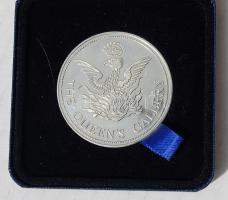 Kis hagyaték tétel 41db többnyire klf plakett, emlékérme, kitűző, kitüntetés, bárca, zseton régi és új, egész világ sok magyarral T:1,2,3