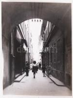 cca 1940-1942 Korschelt Miklós (1900-1982): Vintage fotók Kassáról (országzászló, honvédszobor talpazata, főtér, strand, Lakatos utca, Miklós bortön, dóm), pecséttel jelzett, feliratozott / Miklós Korschelt (1900-1982): Kosice photos, Artist's stamp on the verso, 24x18 cm.