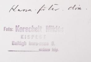 cca 1940-1942 Korschelt Miklós (1900-1982): Vintage fotók Kassáról (országzászló, honvédszobor talpa...