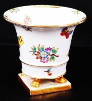 Herendi Viktória mintás karmos váza, kézzel festett, jelzett (koronás), hibátlan, m:10 cm d:10,5 cm