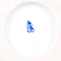 Herendi Viktória mintás karmos váza, kézzel festett, jelzett (koronás), hibátlan, m:10 cm d:10,5 cm