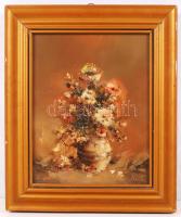 Olvashatatlan jelzéssel: Virágcsendélet. Olaj, farost, jelzett, keretben, 30×24 cm